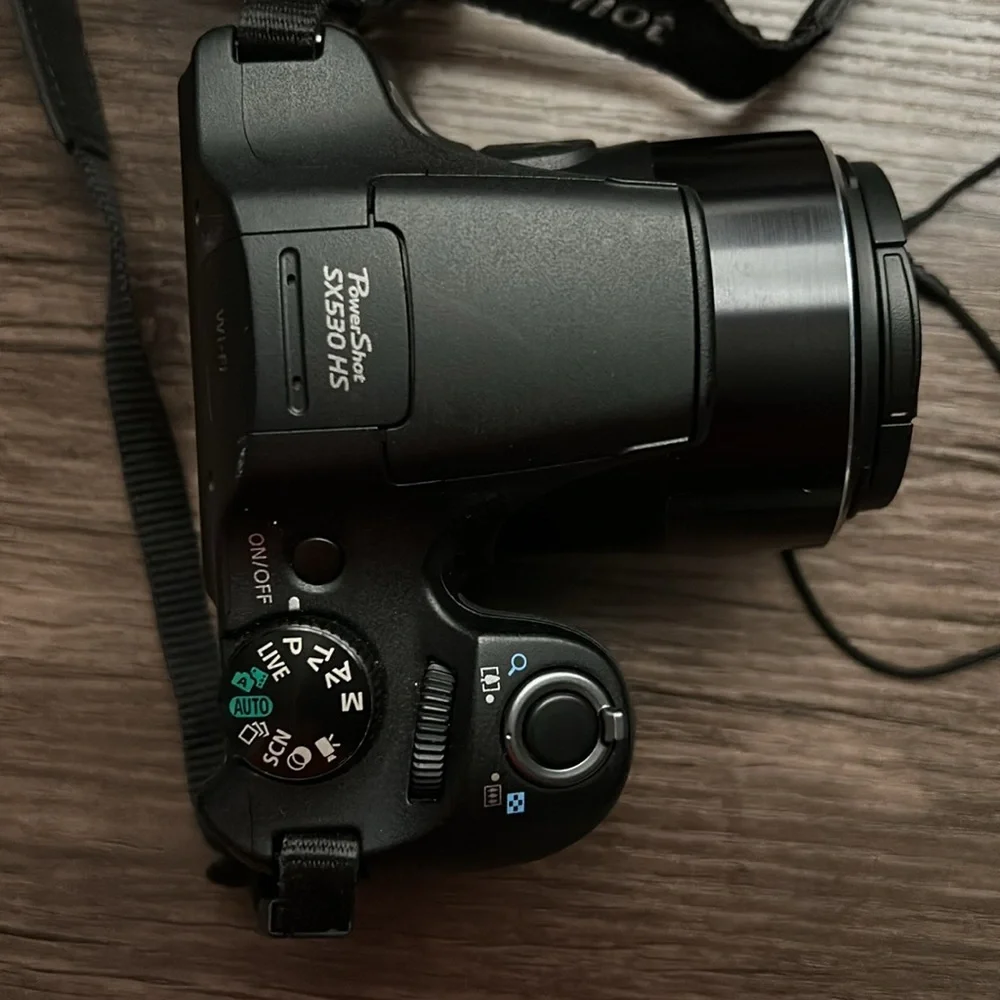 Canon PowerShot SX530 HS